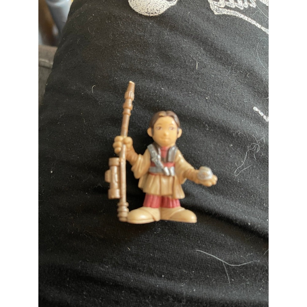 Star Wars galaxy hero's leia